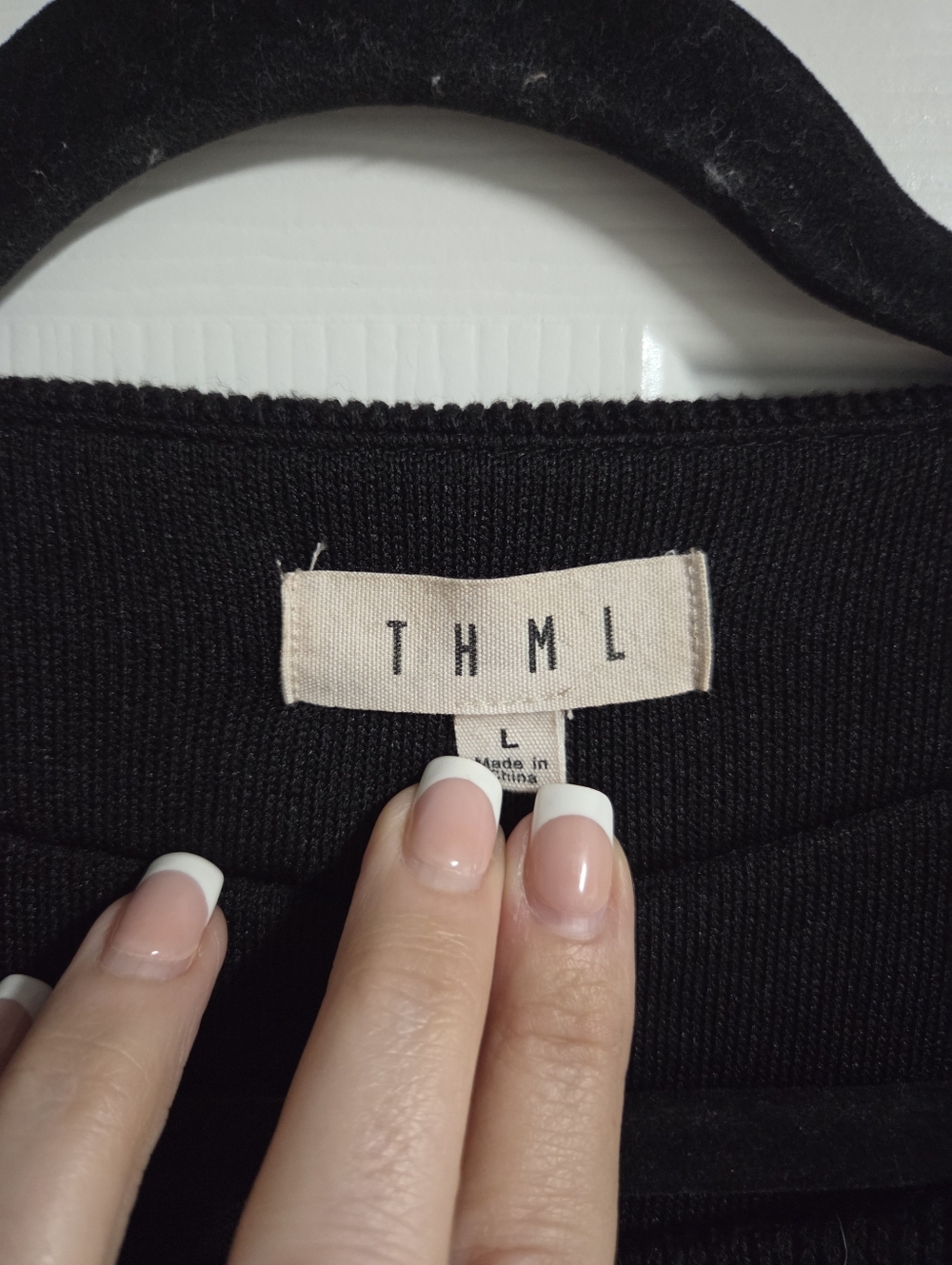 Women's THML Black Knit Top with Cream Brand Tag Size L - Picture 2 of 6